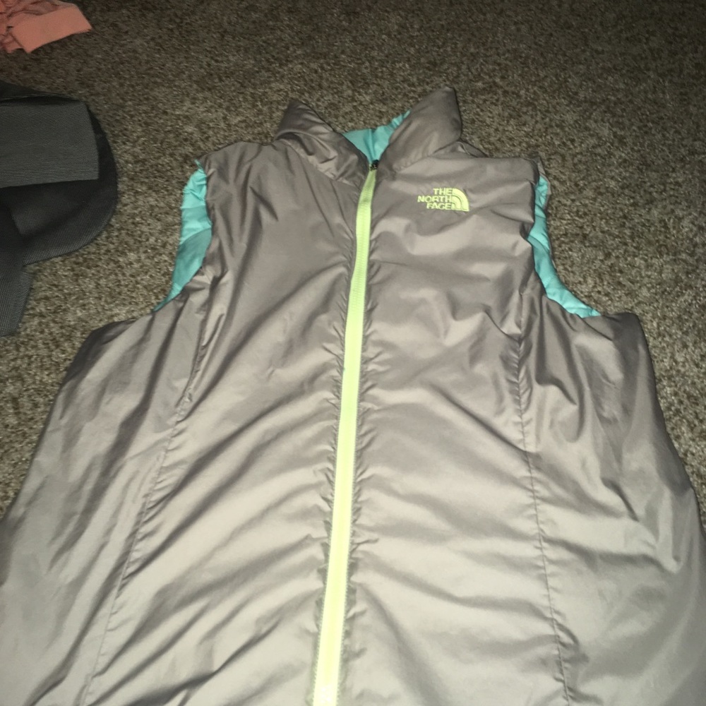 North face kids vest